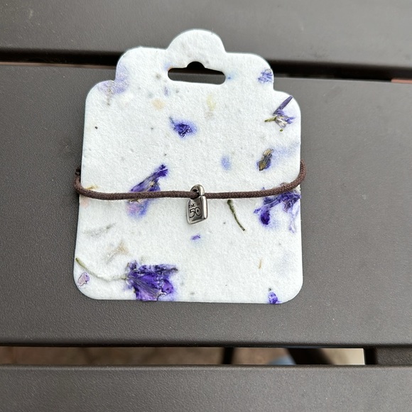 Uno de 50 string boho bracelet - Picture 2 of 3